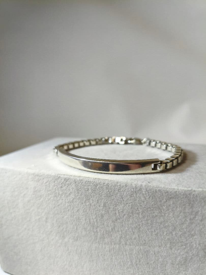 Tiffany & Co. ベネチアン リンク ID ブレスレット