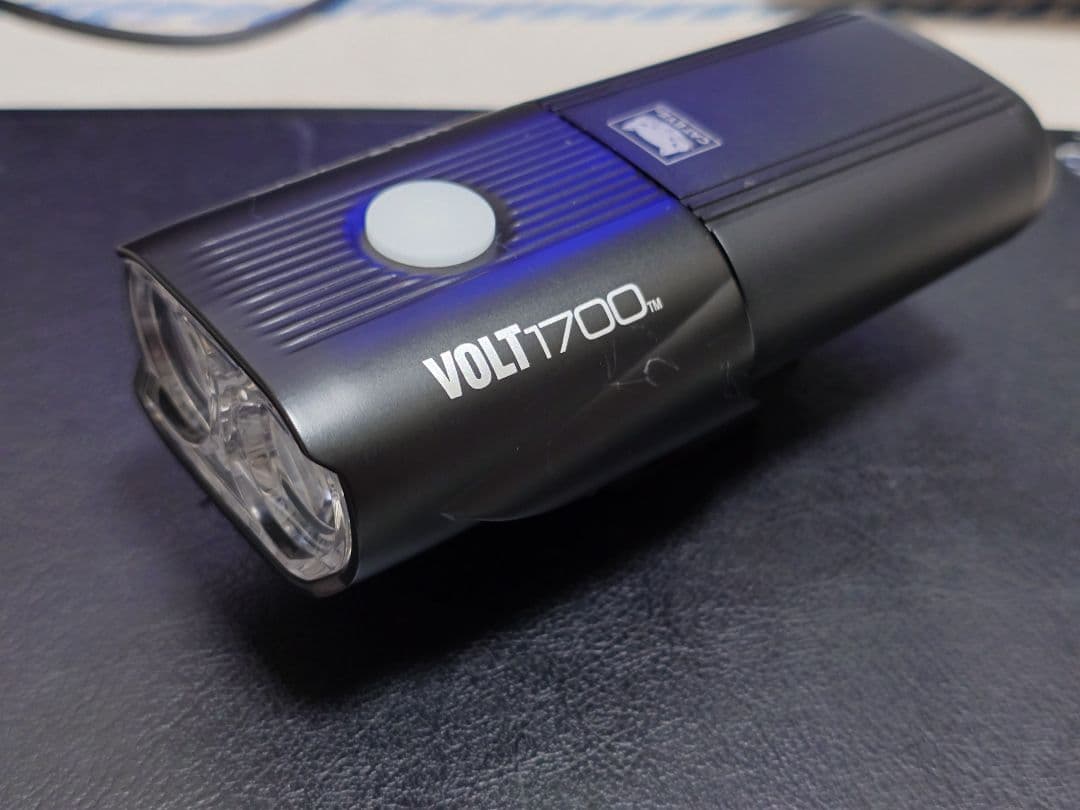 アクセサリー cateye volt 1700