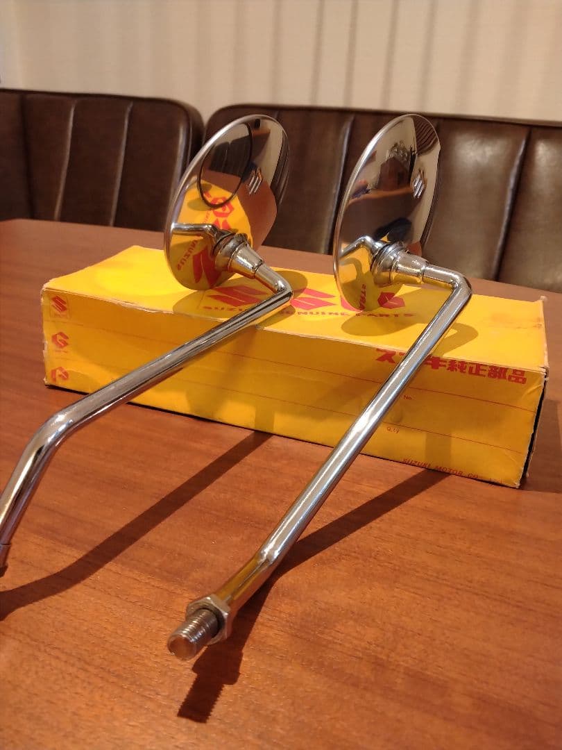 未使用品　GS400純正ミラーデットストック品