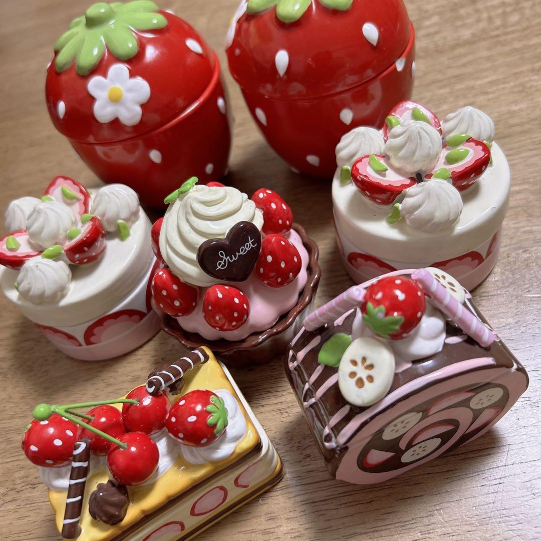 マザーガーデン 陶器ケーキ といちごの小物入れセット - メルカリ