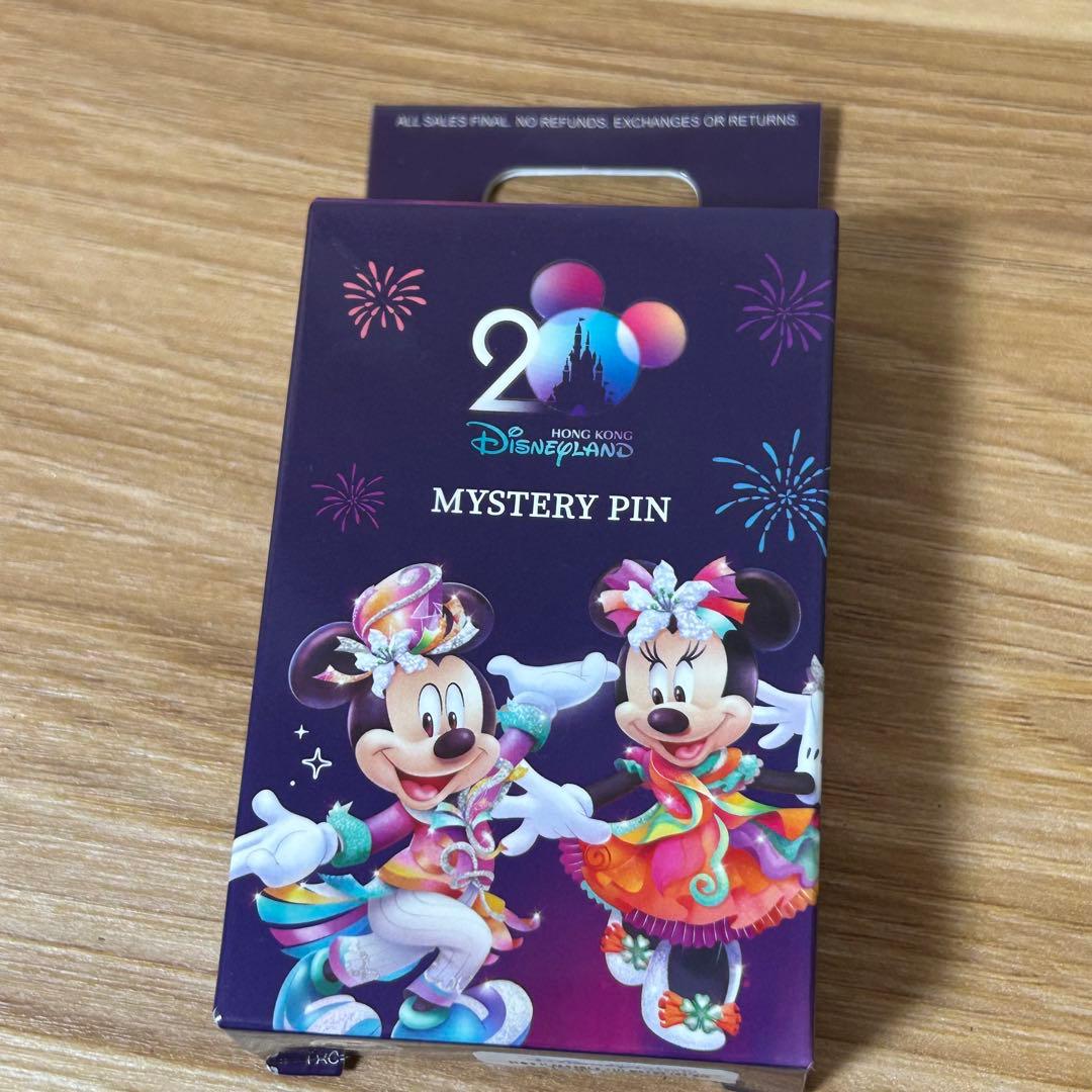 箱無し】香港ディズニー 20周年 ランダム ピンバッジ ダッフィー