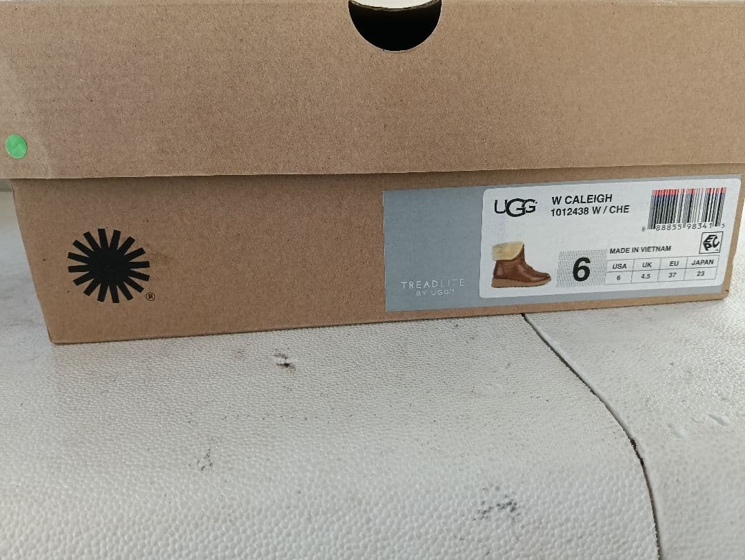 【未使用】UGG アグ CALEIGH キャリー アンクルブーツ　23.0cm