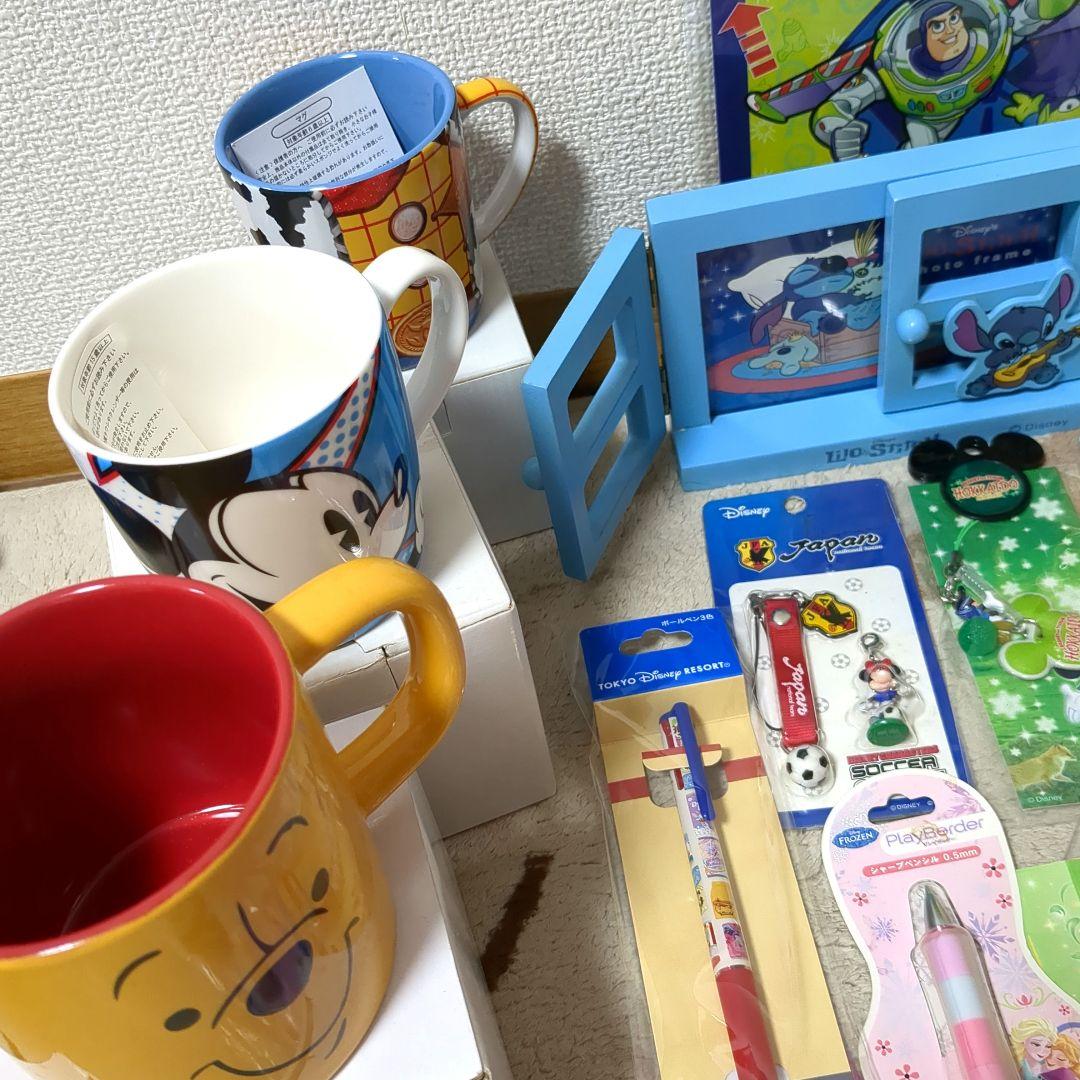 ディズニーグッズまとめ売り - メルカリ