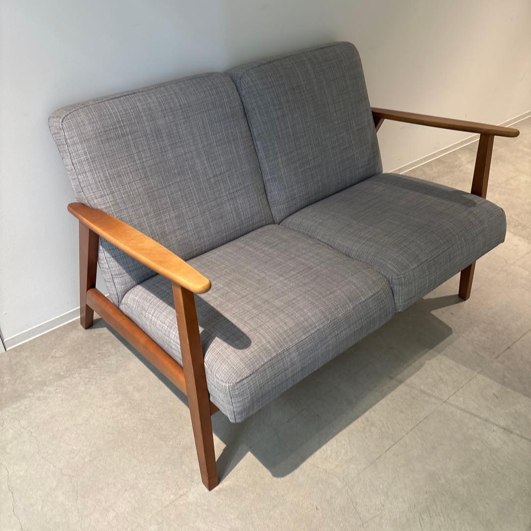 IKEA EKENÄSET シンプルな2人掛けソファ グレー