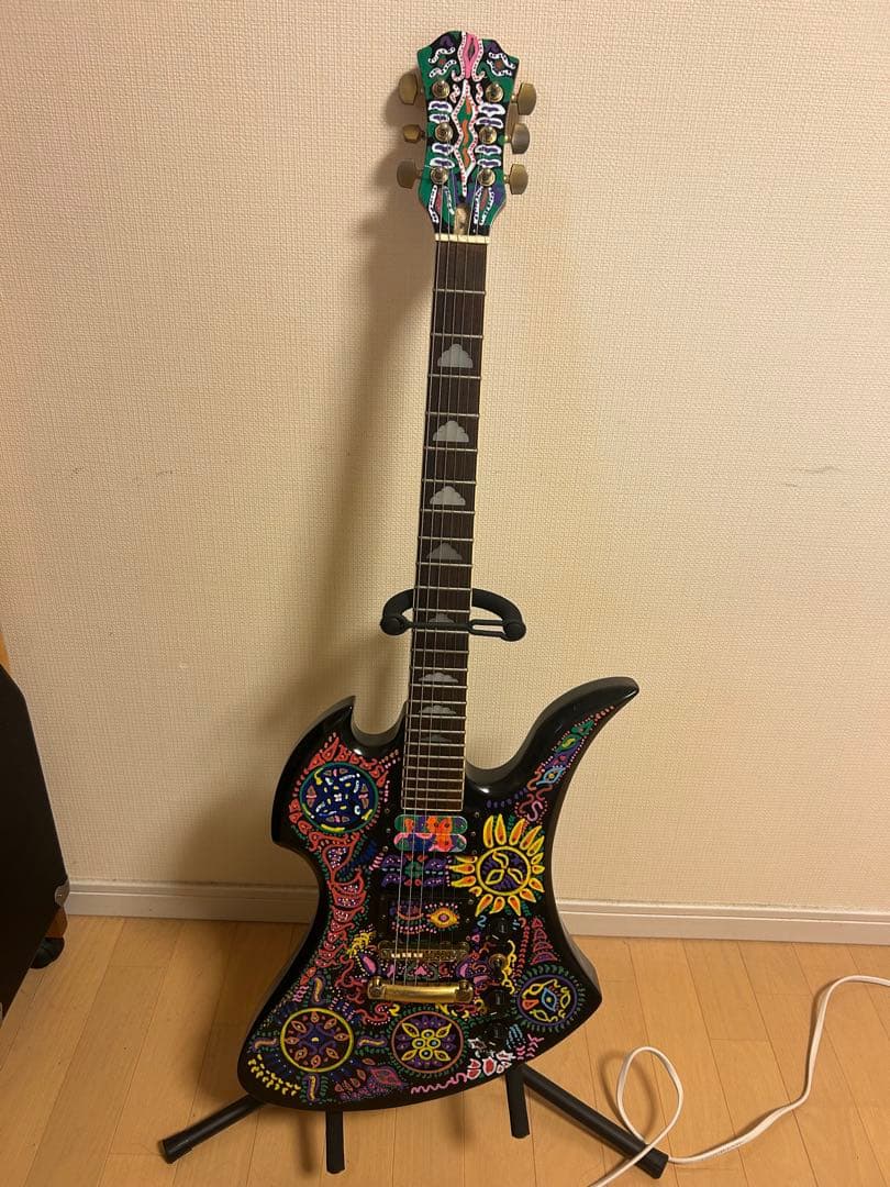 最終価格‼️モッキンバード モデル サイケペイントギター hide - メルカリ