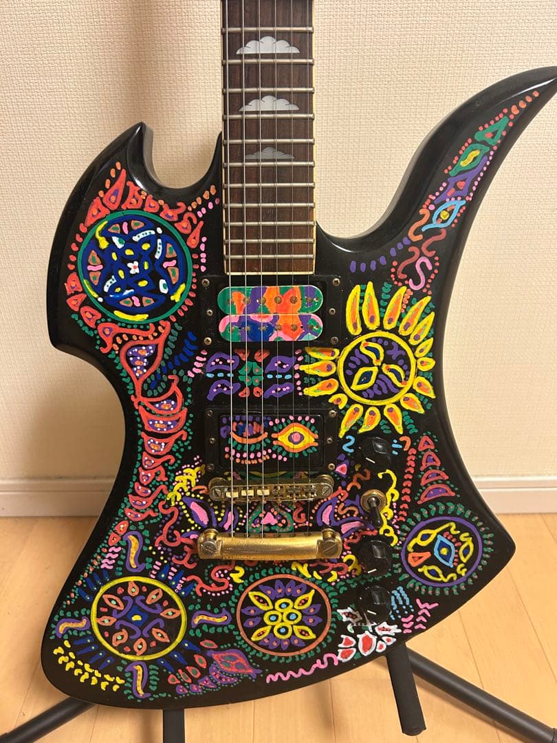 最終価格‼️モッキンバード モデル サイケペイントギター hide - メルカリ