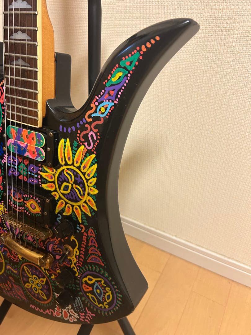 最終価格‼️モッキンバード モデル サイケペイントギター hide - メルカリ