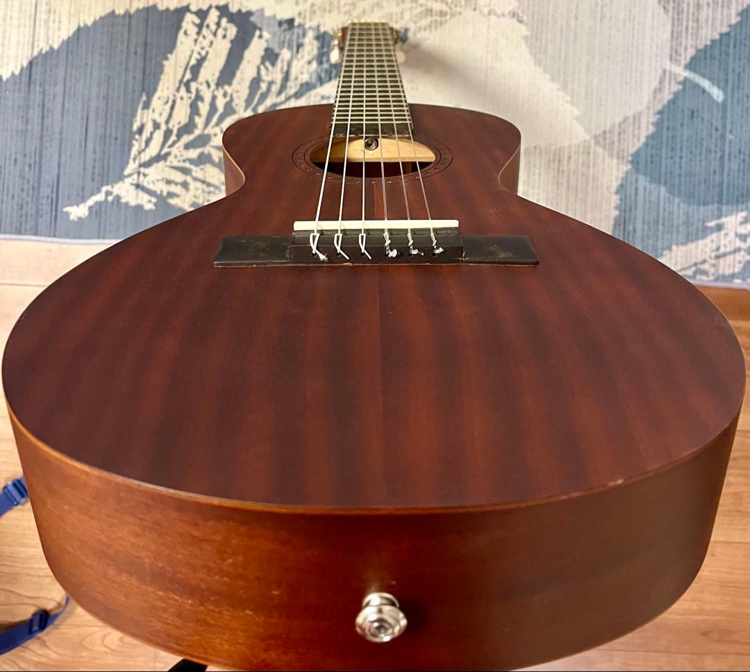 美品】アリア ミニギター ASA-18C N ソフトケース付 - メルカリ