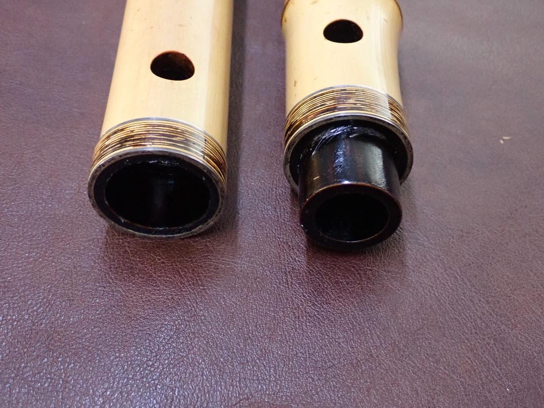 尺八 中西竹峯氏作 秀峯銘 琴古流 一尺九寸 長さ58cm 銀三線籐巻き