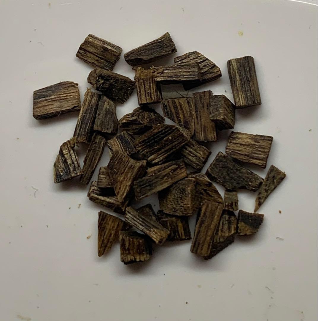極上伽羅 沈香 香木 重さ:2g