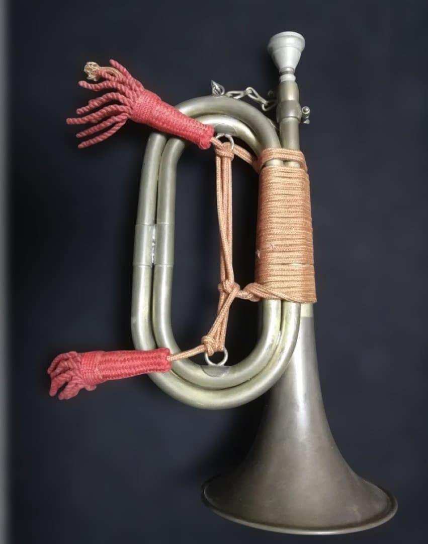 Holst 進軍ラッパ　ビンテージ　オブジェにいかがでしょうか？