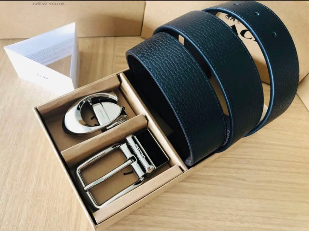 1/19日限定COACHコーチ新品正規品リバーシブルレザーベルト回転バックル2個