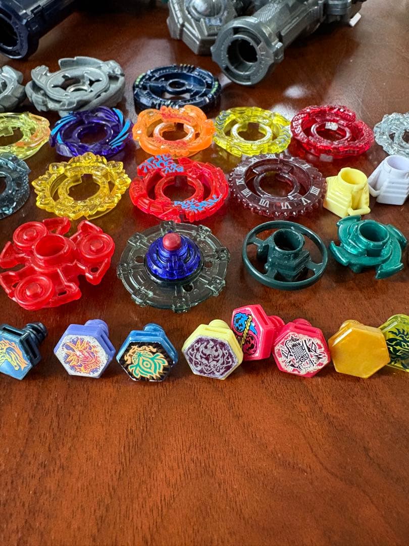 メタルファイトベイブレード 引退品まとめ売り - メルカリ