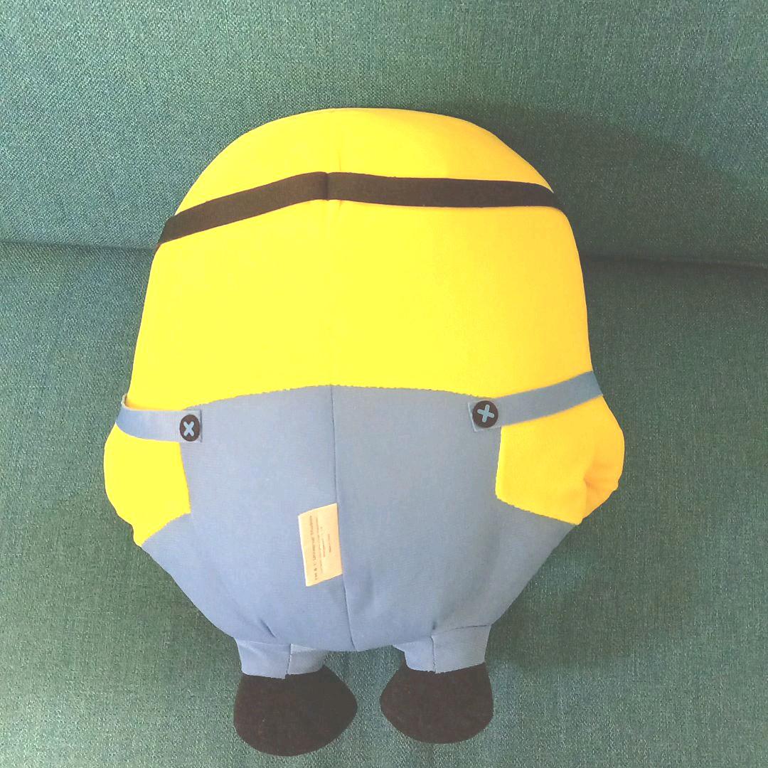 美品]ミニオン ティムを抱っこしてるボブ ぬいぐるみ - メルカリ