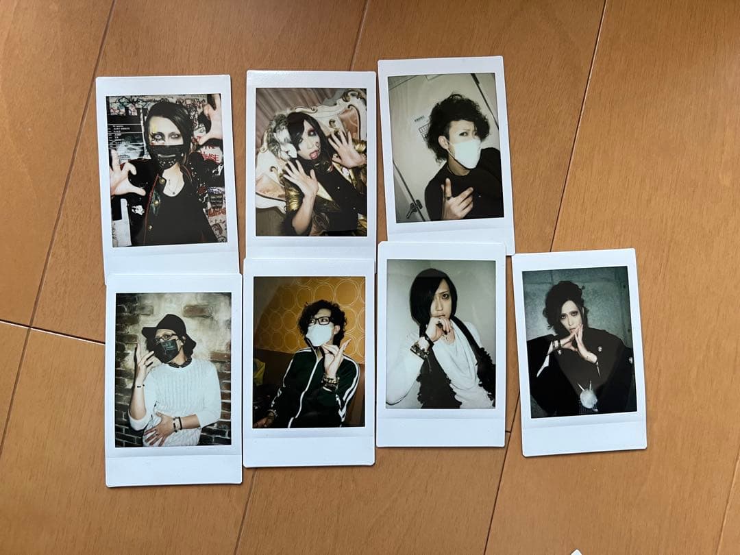 コドモドラゴン チャム チェキセット - メルカリ