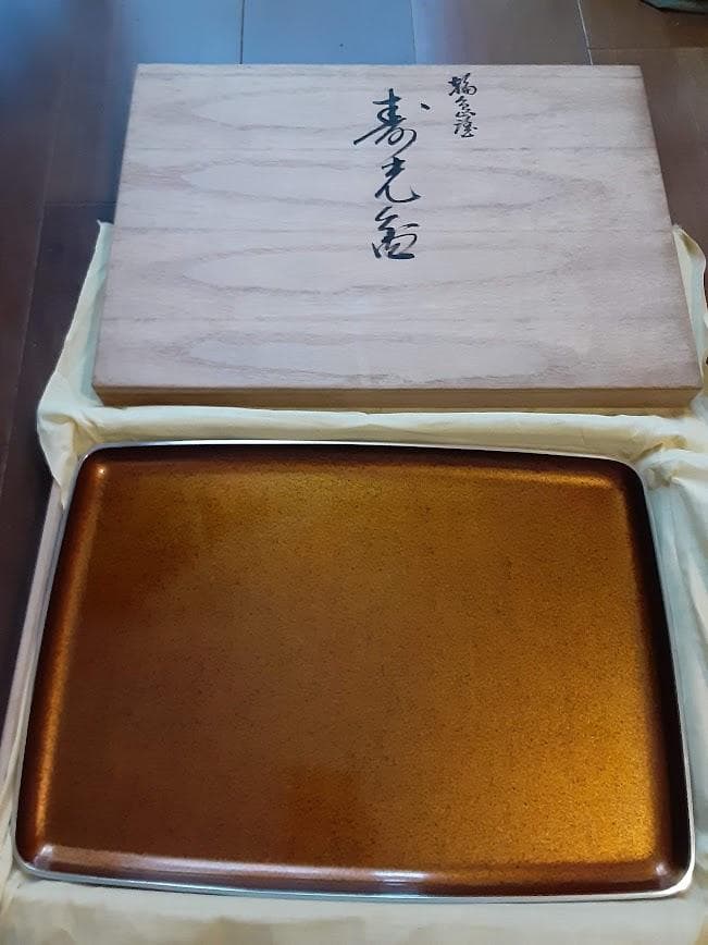 期間限定価格☆輪島塗の角盆☆木箱付き - メルカリ