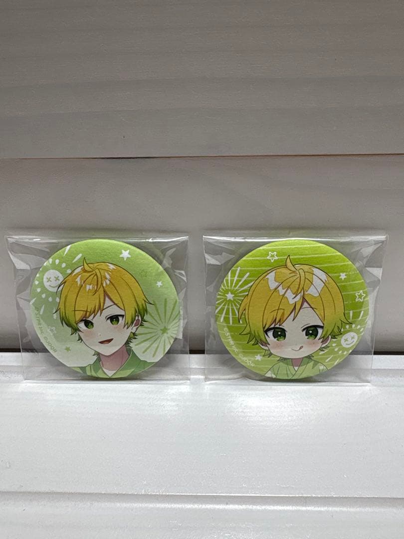 AMPTAK×COLORS ぷりっつ 缶バッジ - メルカリ