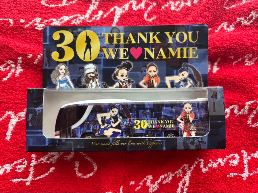 安室奈美恵　ラッピングバス 安室奈美恵さんの待つラストライブ会場へ 感謝のラッピングバスを