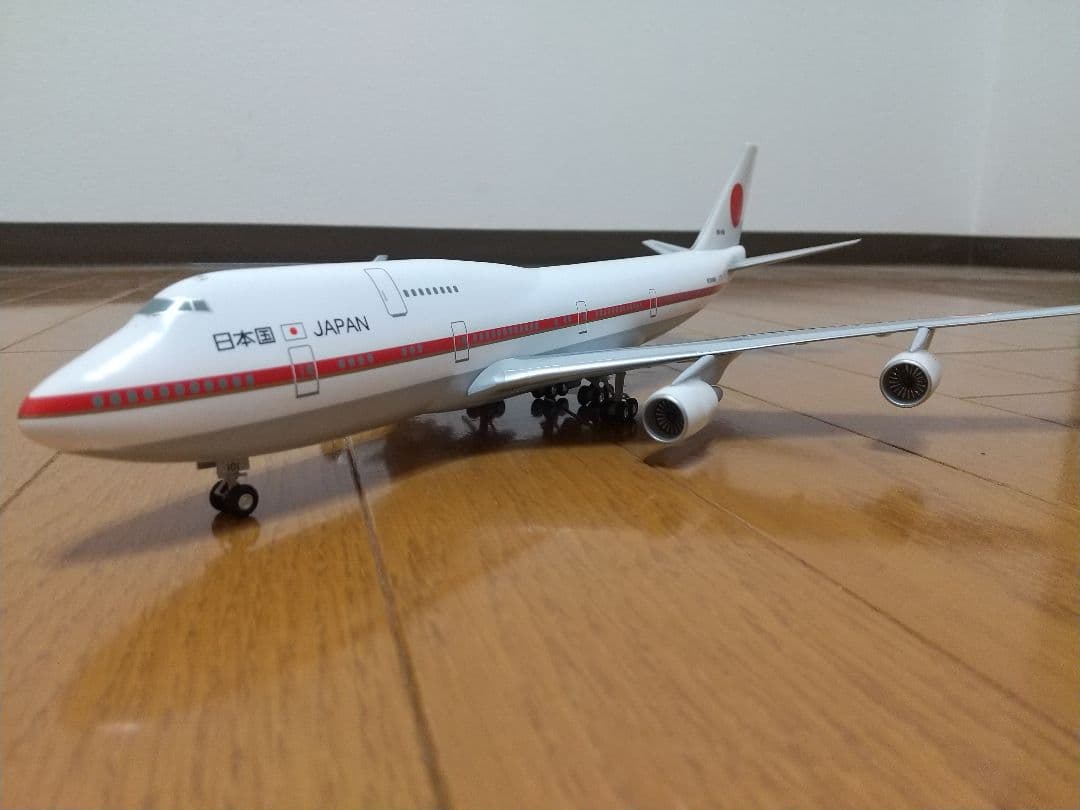 ボーイング747-400 日本国政府専用機 1/200 スケールモデル - メルカリ
