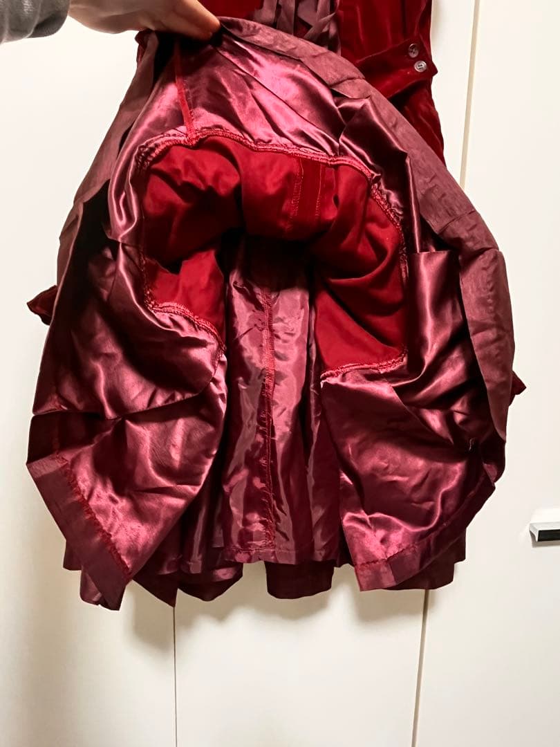 メタモルフォーゼタンドゥユフィーユの別珍アルヴェルタジャンパー