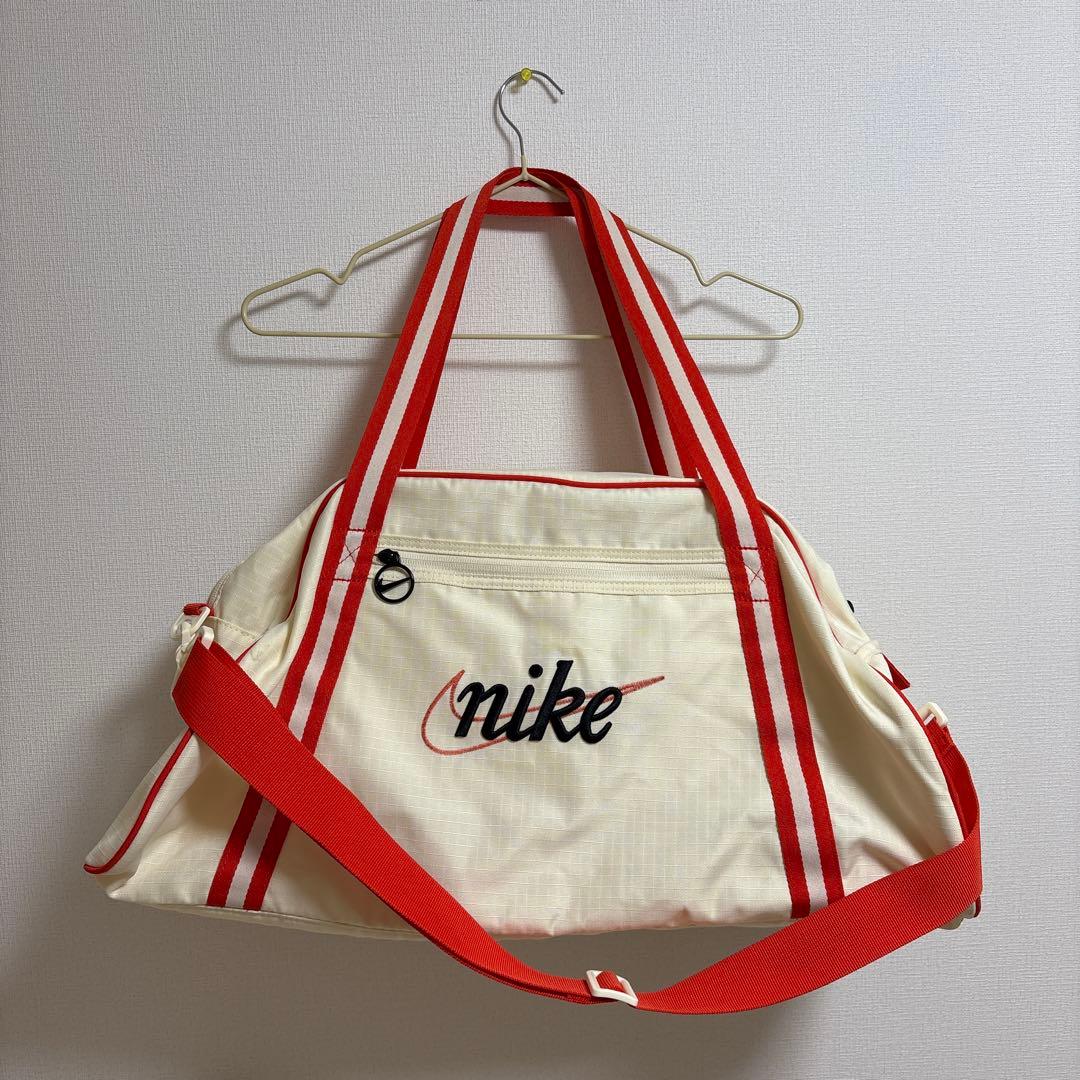 ナイキ ボストンバッグ