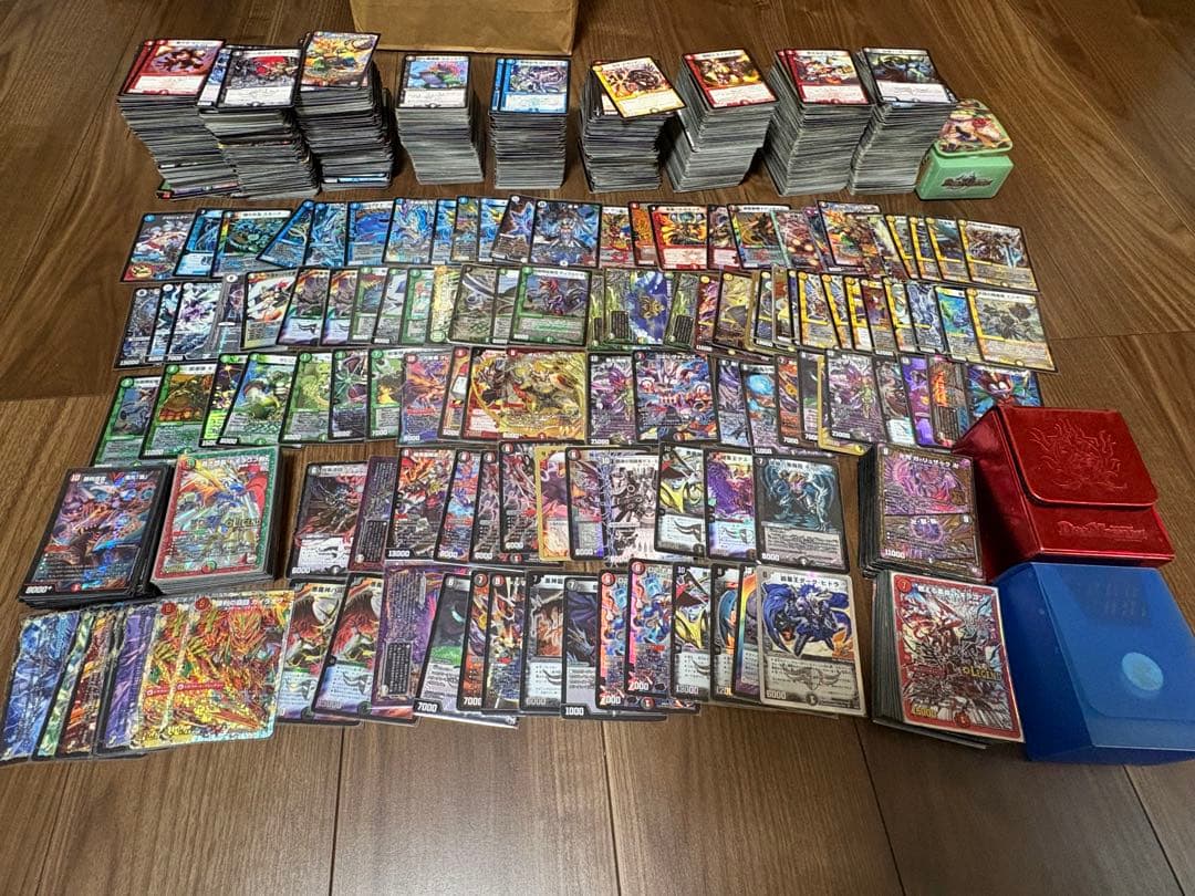 デュエマ 引退品 まとめ売り 約700~900枚 デッキケース付き