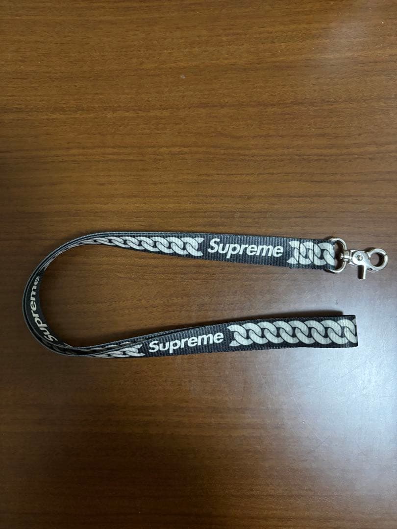 Supreme 22ss Cuban Links Lanyard - メルカリ