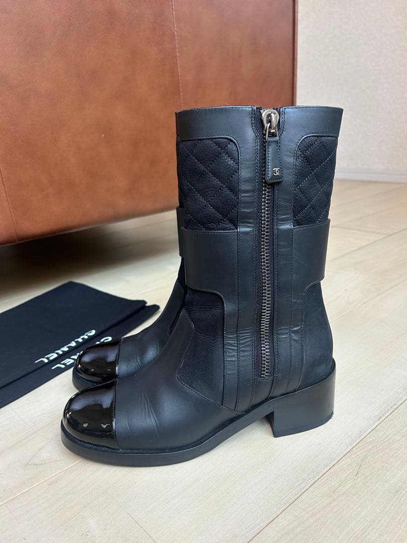Chanel ブラック レザー ブーツ 38,5 シャネル CHANEL レザーサイハイブーツ ブラック レザー レディース