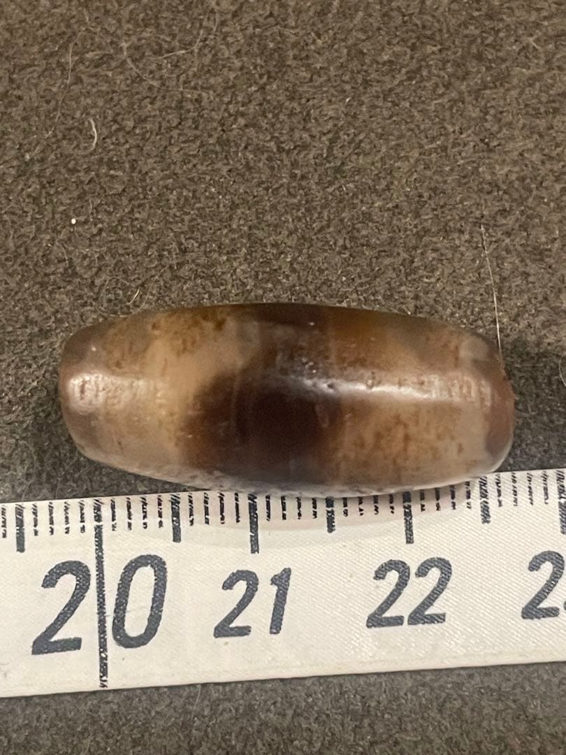 マサマサ様 12～18世紀ブータン郊外出土 古代天珠 虎牙天珠 風化