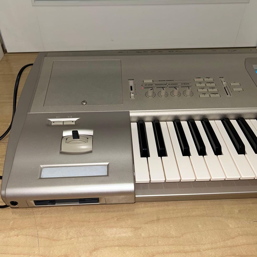 希少動作良好です！！KORG名機「TRITON STUDIO V2」(61鍵盤) - メルカリ