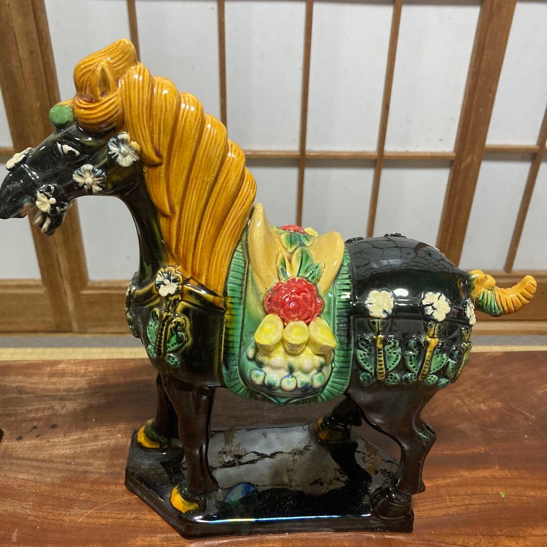 最終値下げ！唐三彩 陶器製の緑色の馬の置物 - メルカリ