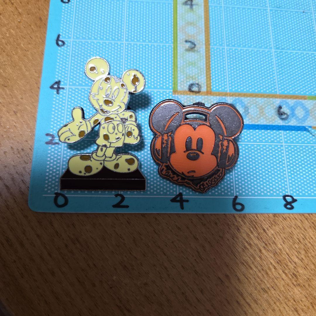 海外ディズニーピンバッジ ミッキーマウス ピントレーディング