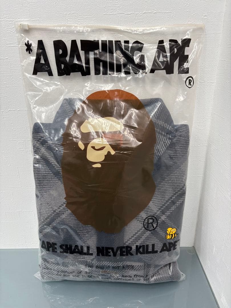 A BATHING APE NFS限定ラブジェネチェックネルシャツLエイプ - メルカリ