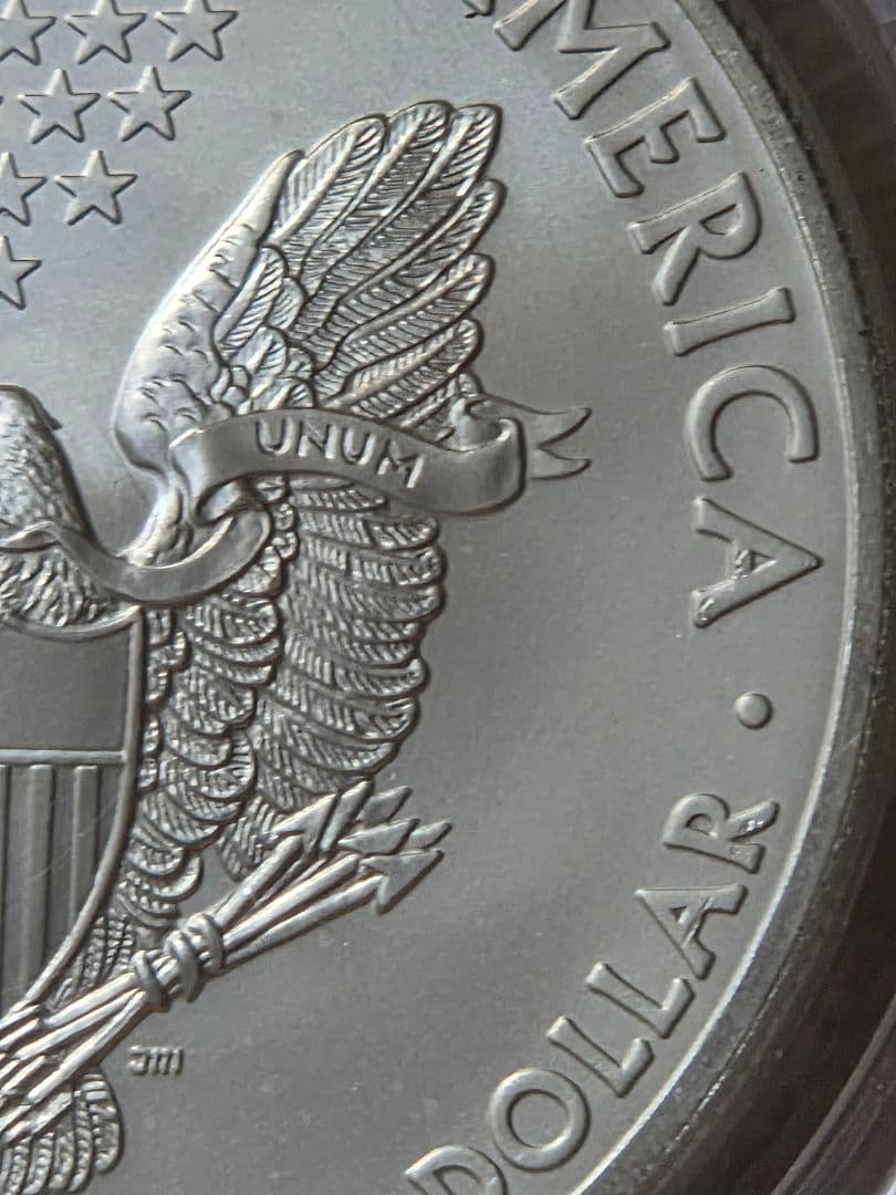 MS70)アメリカ合衆国 シルバー イーグル銀貨 2013 S サイン入り - メルカリ