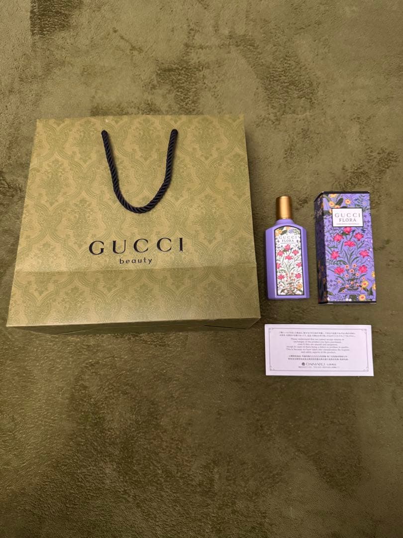 GUCCI FLORA GORGEOUS MAGNOLIA 香水