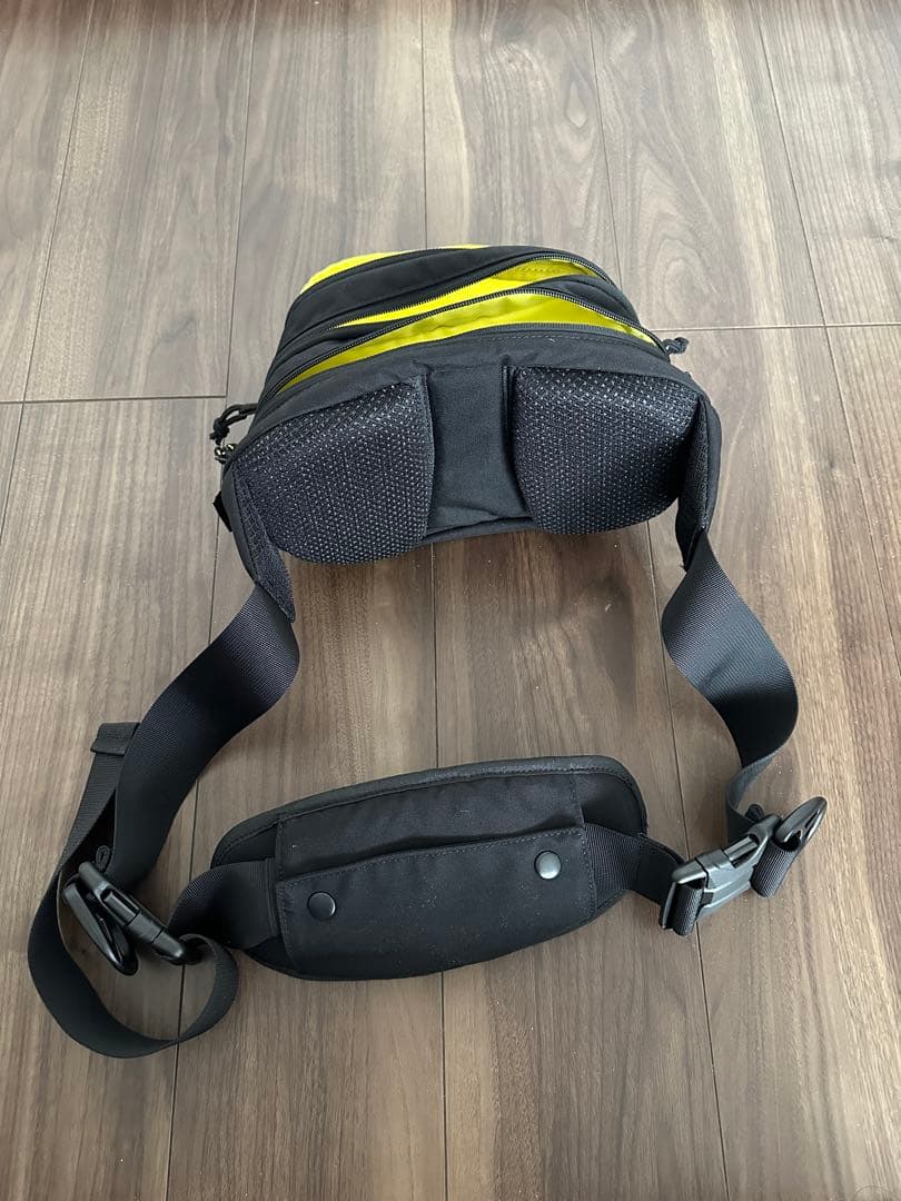 Hugoo ヒップシート ブラック ヒップシート（ブラック）Hugoo