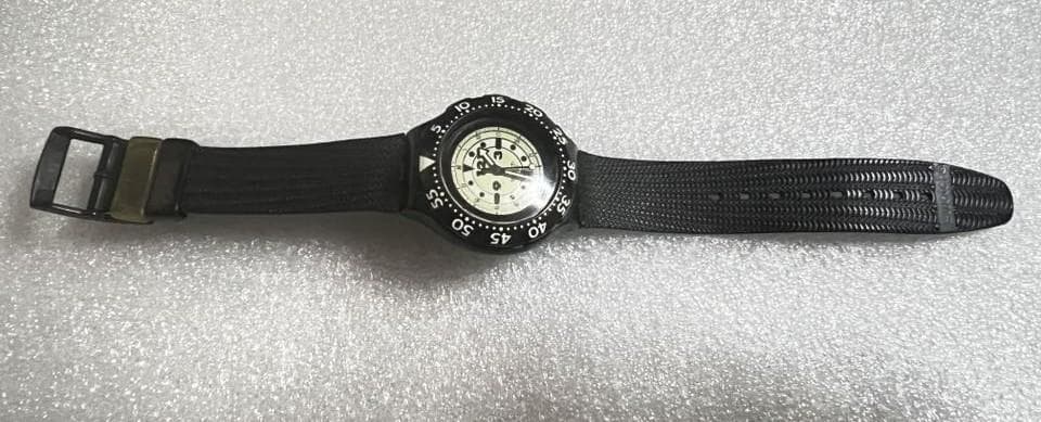 ZARD坂井泉水 愛用 swatch scuba200 black shark - メルカリ