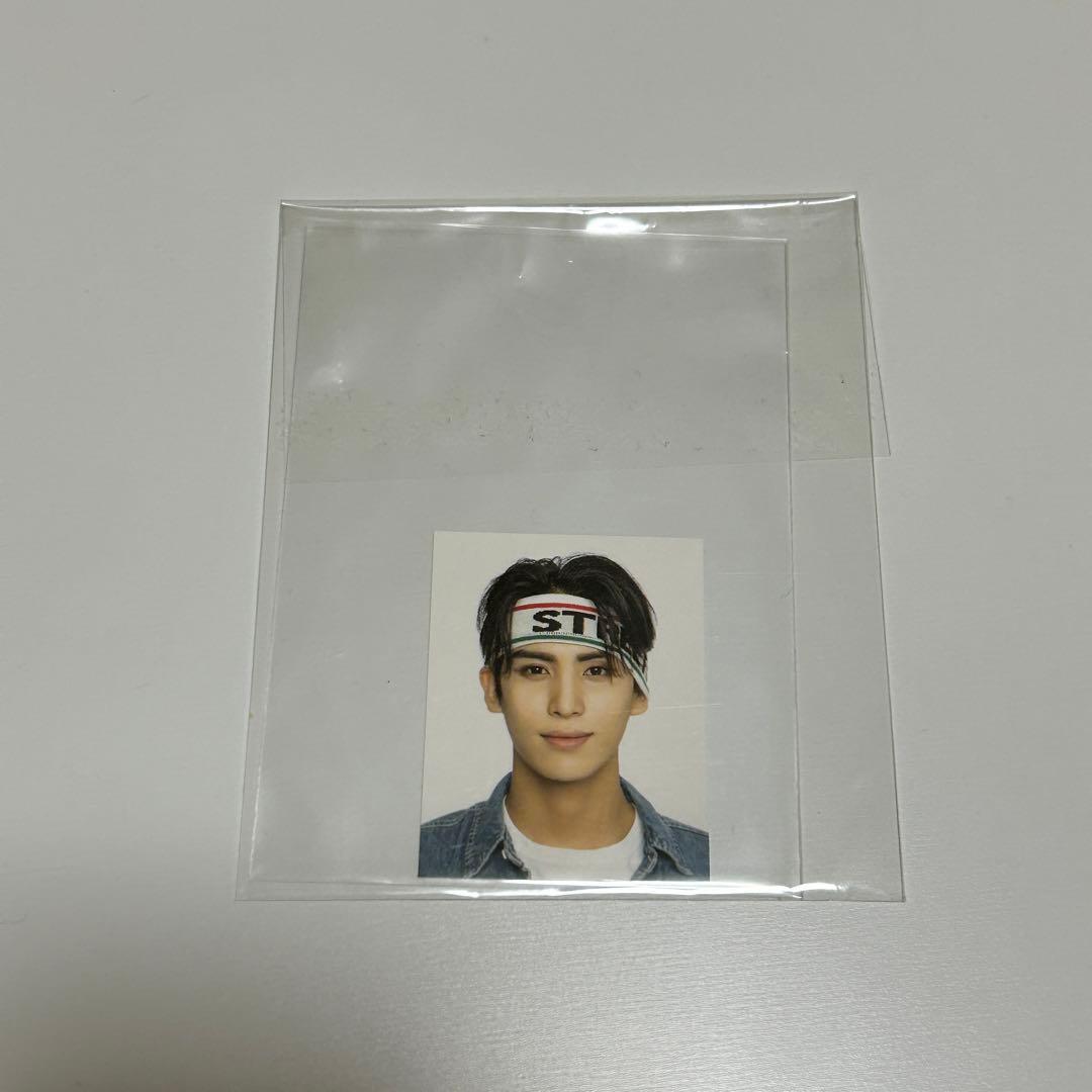 sf9 テヤン 証明写真 | Shop at Mercari from Japan! | Buyee