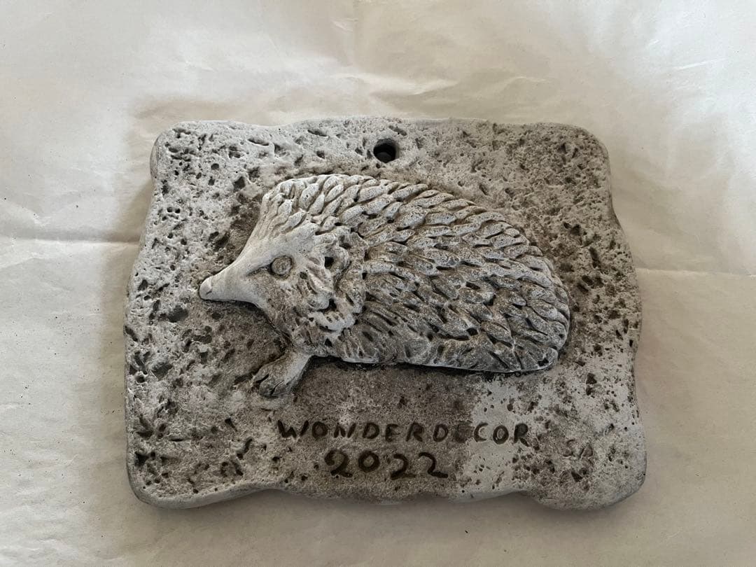 ワンダーデコールイヤープレート - メルカリ