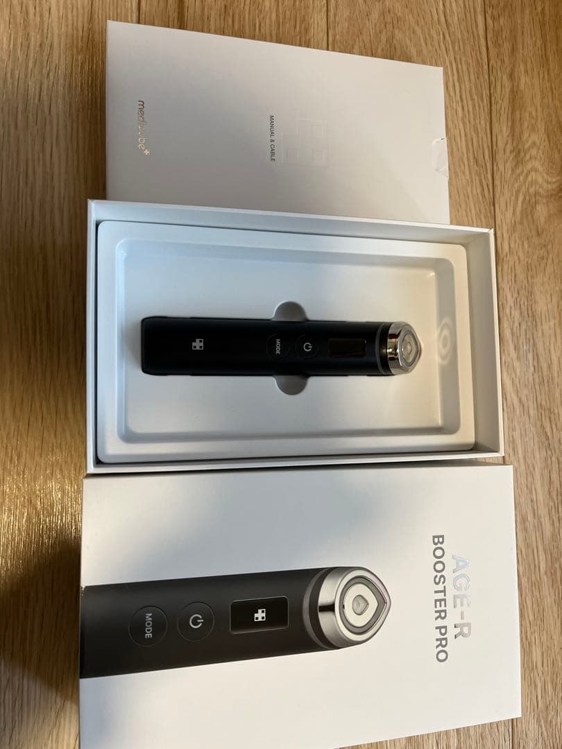 AGE-R BOOSTER PRO 美顔器 楽天市場】ROOM桃コラボ【medicube公式】AGE-R ブースタープロ（メディ