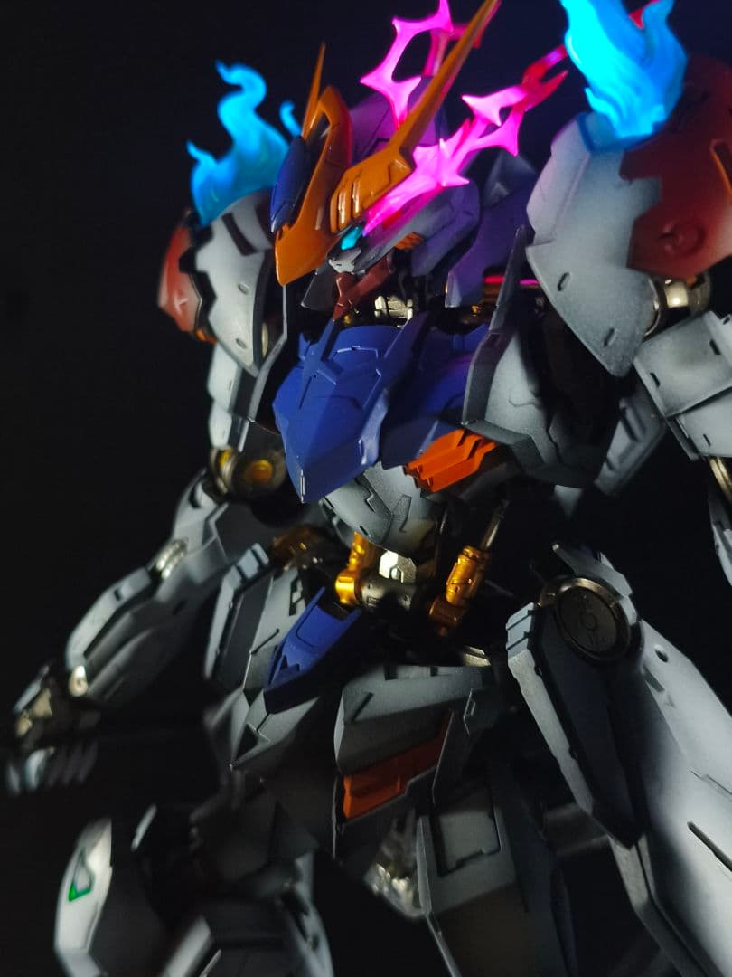 MG ガンダムバルバトスルプス 塗装済み完成品 全塗装 ガンプラ