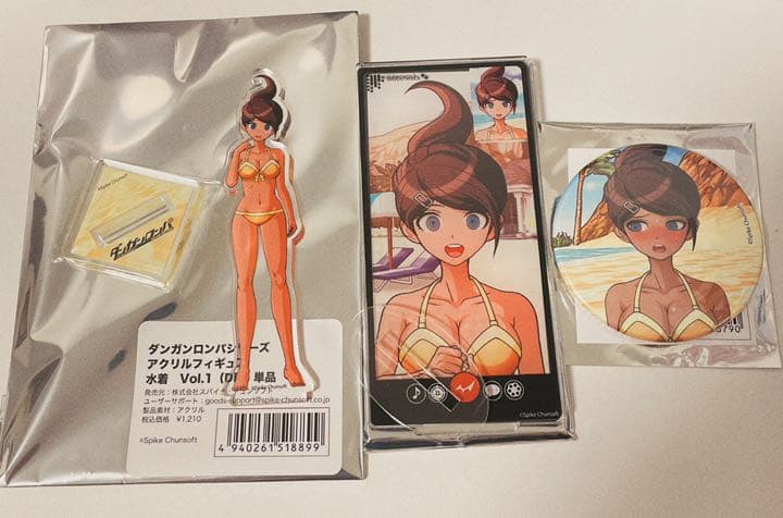 ダンガンロンパ 水着 朝日奈葵 アクスタ 缶バッジ - メルカリ