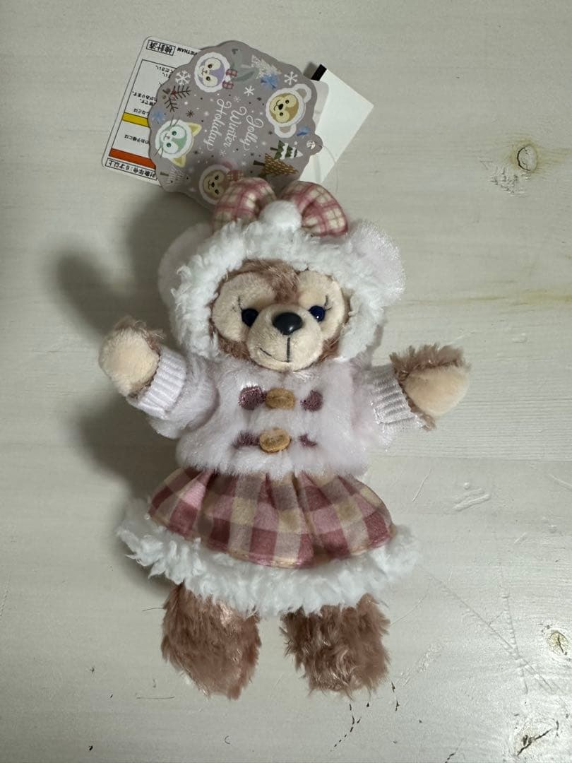 ダッフィー＆フレンズ ウィンターホリデー タグ付き ぬいぐるみバッジ