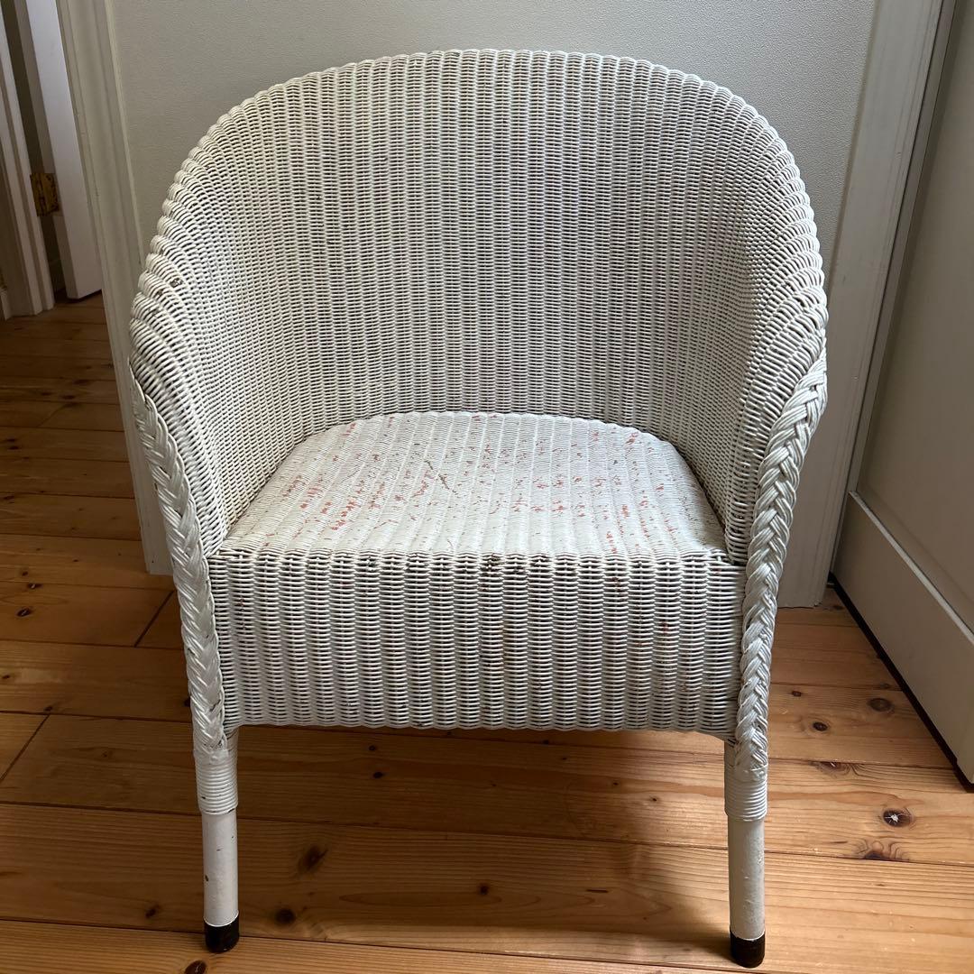 アンティーク　ロイドルームチェア　ホワイト