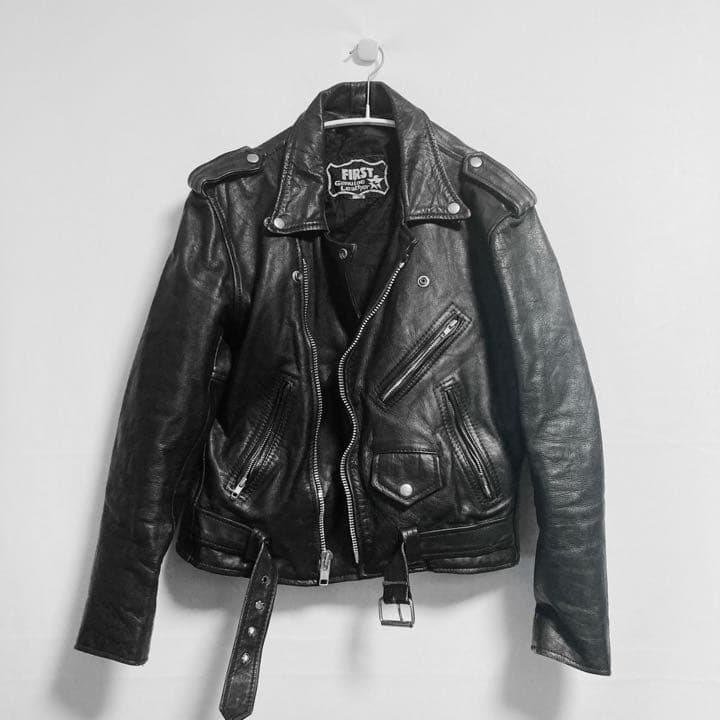 FIRST/高品質/ライダースジャケット/レザージャケット/ダブル/革ジャン