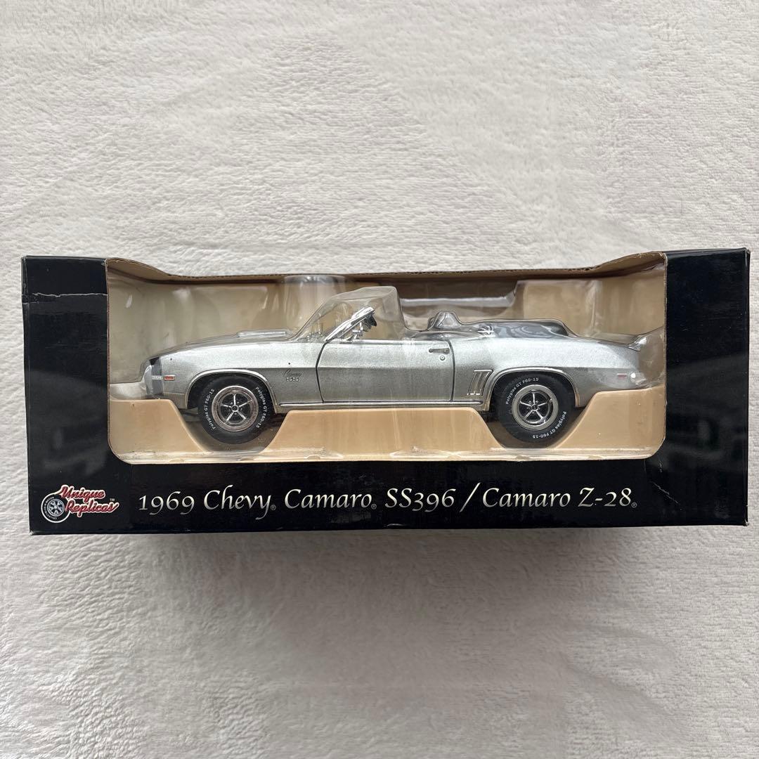 ミニカー 1969 Chevy Camaro SS396 / Camaro Z-28