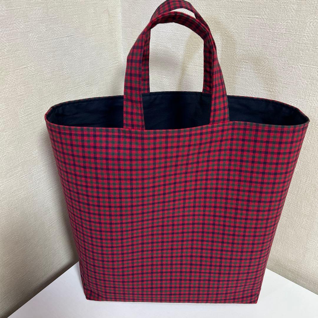 ファミリア風赤チェックトートバッグ - メルカリ