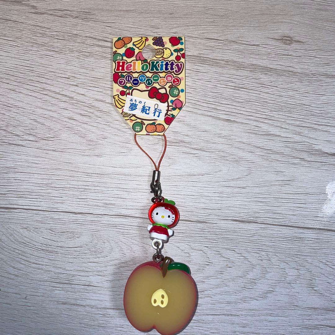 激レア　ご当地キティ　ハローキティ　フルーツバージョン　りんご　希少