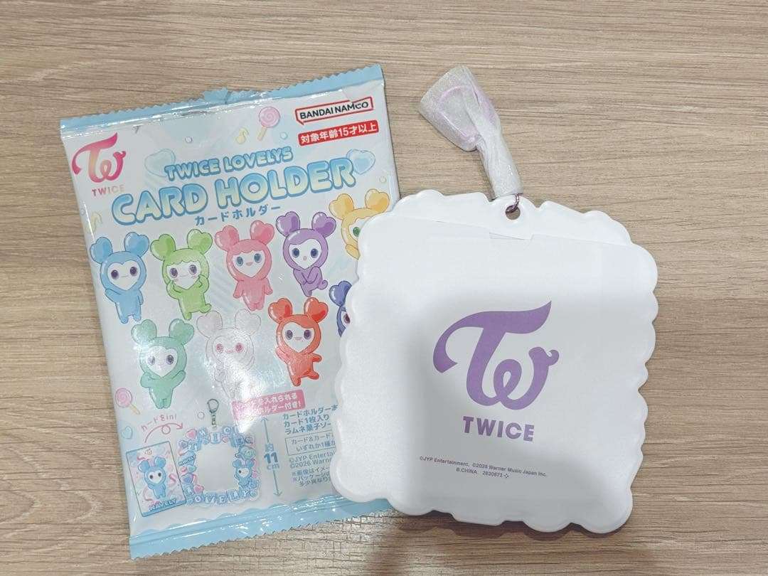 TWICE LOVELYSカードホルダー SANA - メルカリ