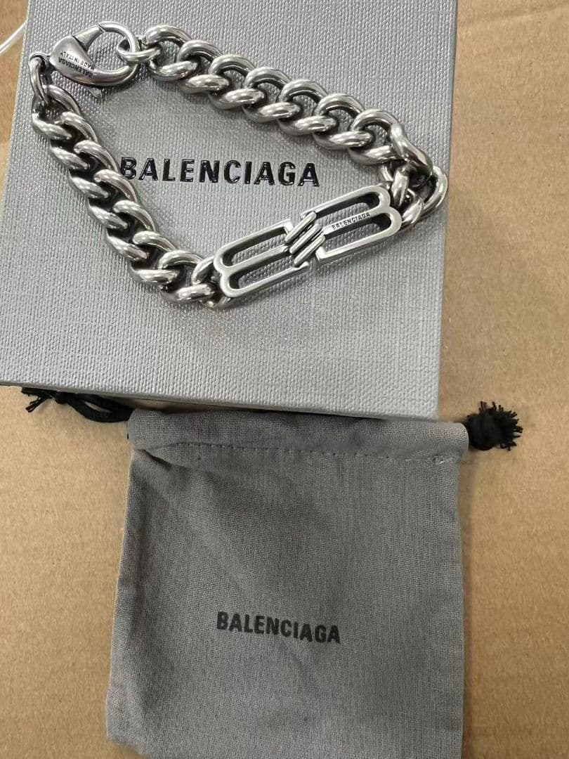 バレンシアガ BALENCIAGA シルバーチェーンブレスレット 新品同様 BALENCIAGA(バレンシアガ) チェーンブレスレット シルバー サイズ